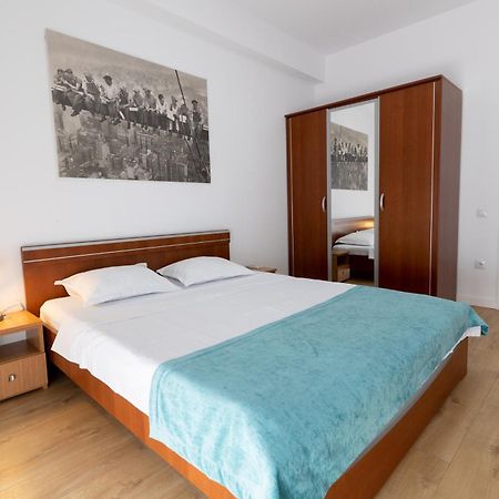 Obor Central Oasis --Secured Parking Nearby --Self Check-In-- 1Min Metro Station Boekarest Buitenkant foto